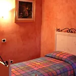 Gocce Di Camarzano * Collegiglioni