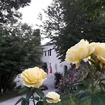 Gocce Di Camarzano Bed & Breakfast *